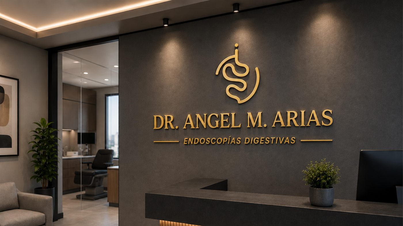 Mockup de señalética de consultorio con branding médico
