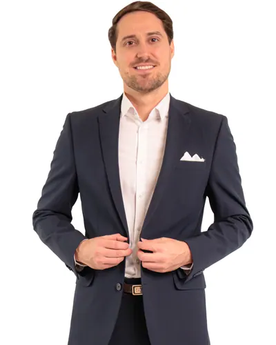 Dr. Fernando González, Ortopedia y cirugía de columna en Chihuahua